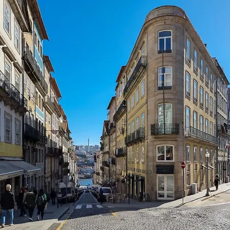 Loft With Balcony On City's Important Street Campismo de Luxo Porto