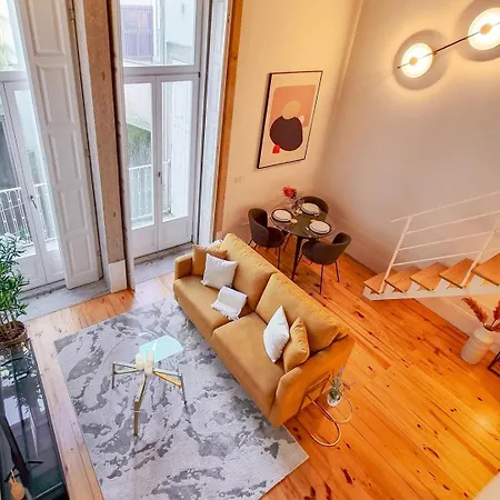 Loft With Balcony On City's Important Street Campismo de Luxo