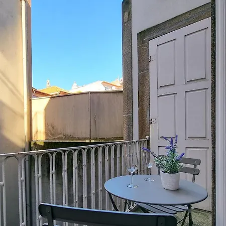 Loft With Balcony On City's Important Street Campismo de Luxo *