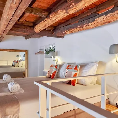 Loft With Balcony On City's Important Street Campismo de Luxo Porto